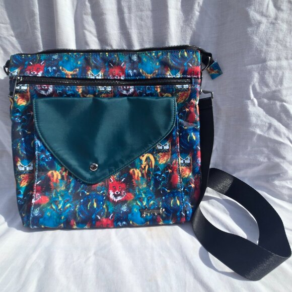 Sipsey Wilder Sidetrack Crossbody Bag Animal Pring - Picture 1 of 15